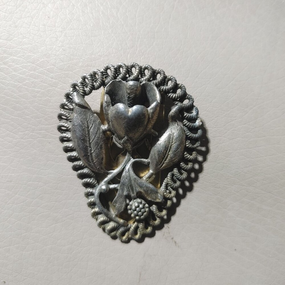 Victorian Vintage Tulip Style Floral Flower Dress Clip Shoe Scarf Silver Tone - Picture 8 of 9